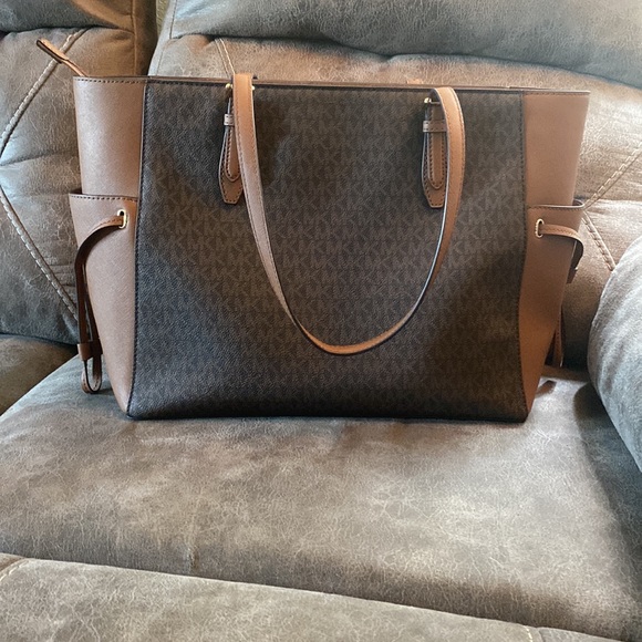 Final price!Michael Kors large shoulder bag - Picture 2 of 5